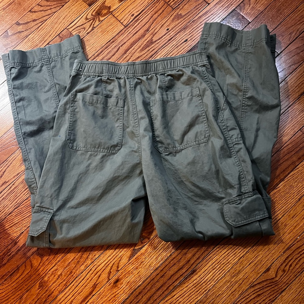 Abercrombie Pants - Picture 6 of 6